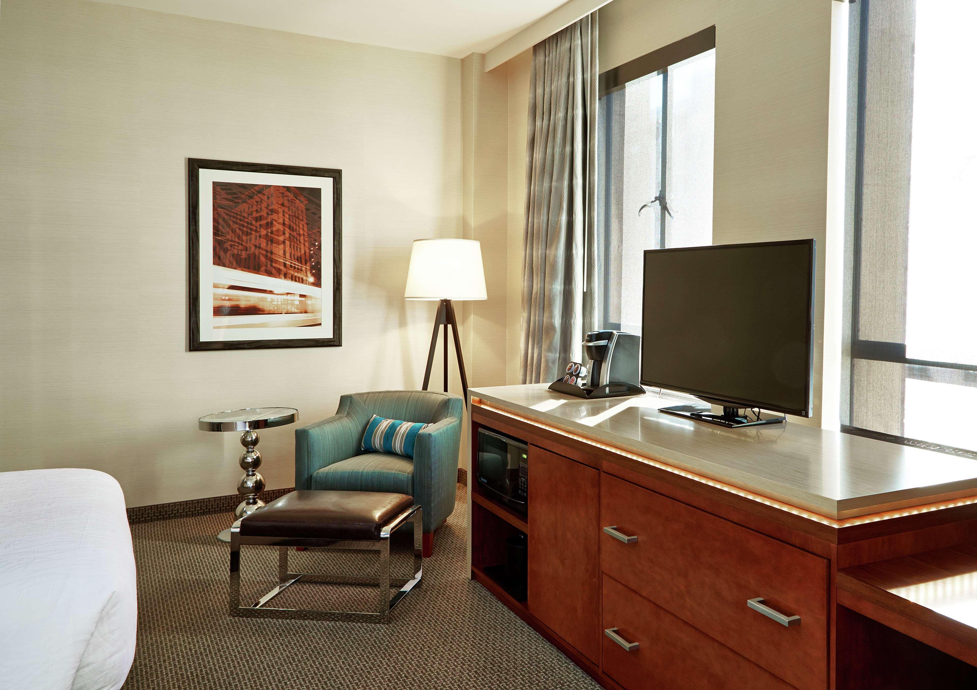 Hilton Garden Inn Phoenix Downtown Bagian luar foto