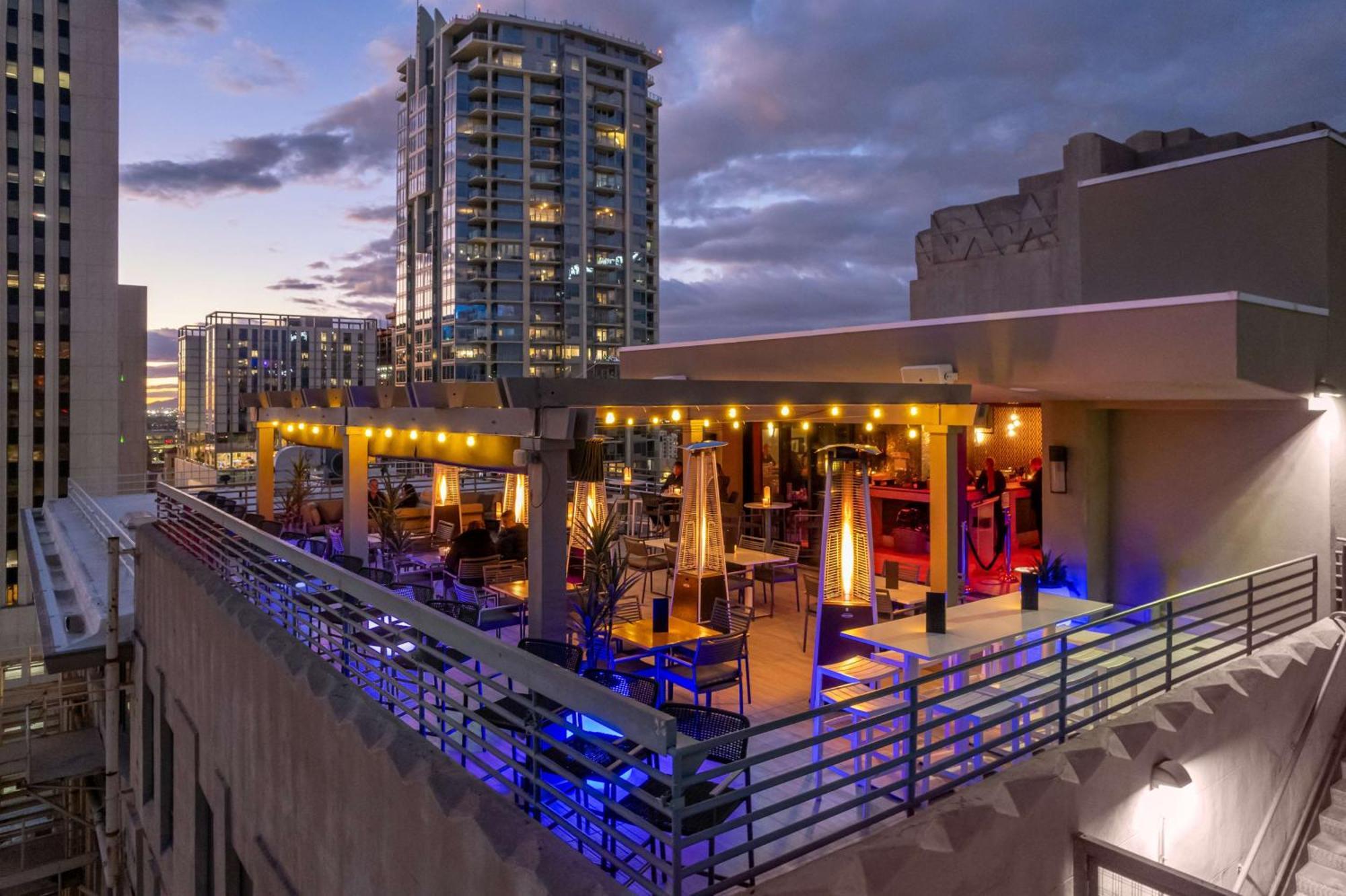 Hilton Garden Inn Phoenix Downtown Bagian luar foto