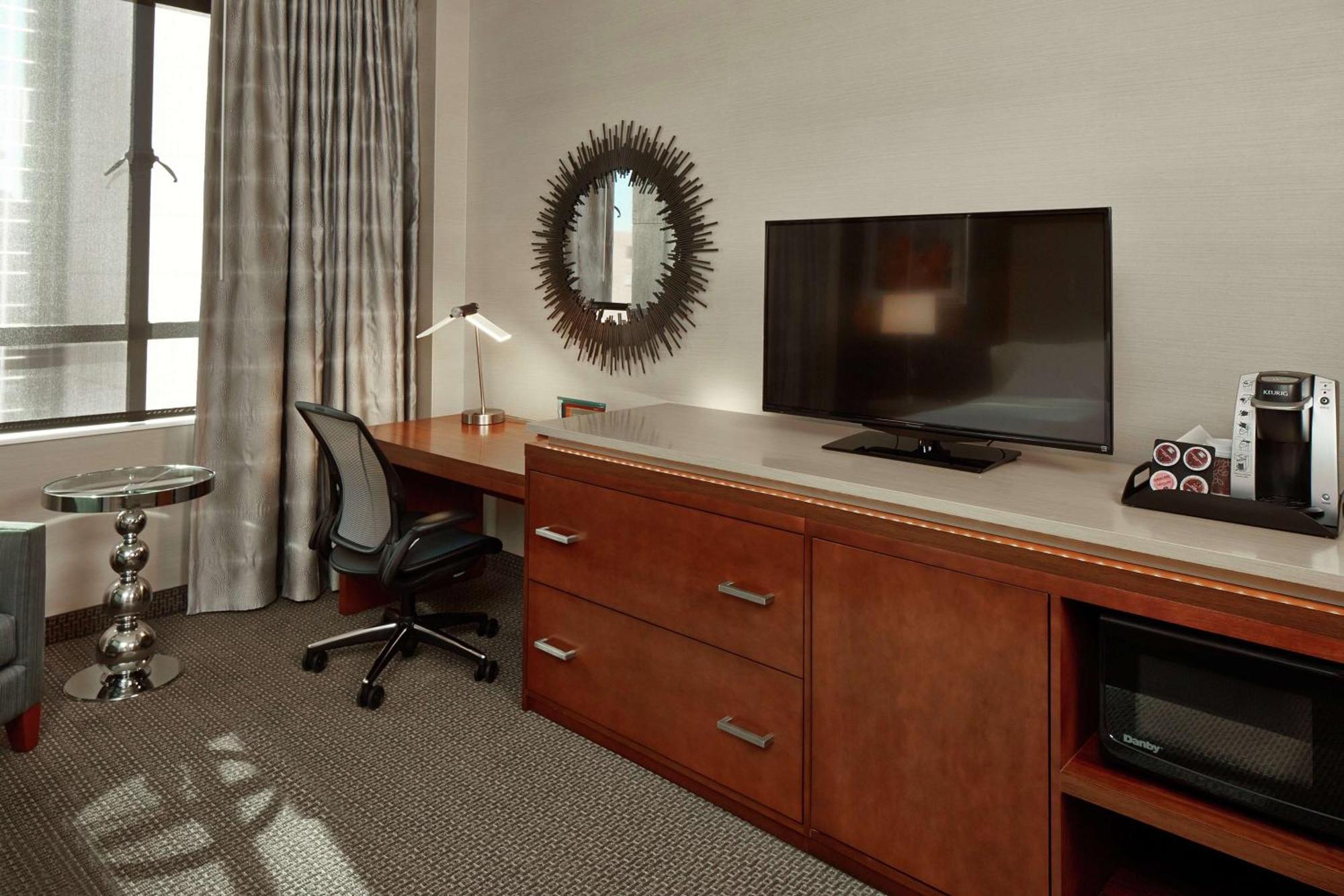 Hilton Garden Inn Phoenix Downtown Bagian luar foto